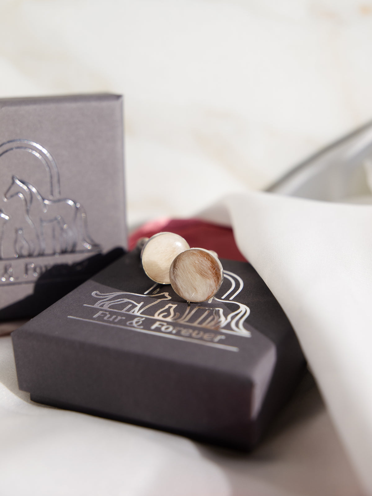 Choose your jewellery