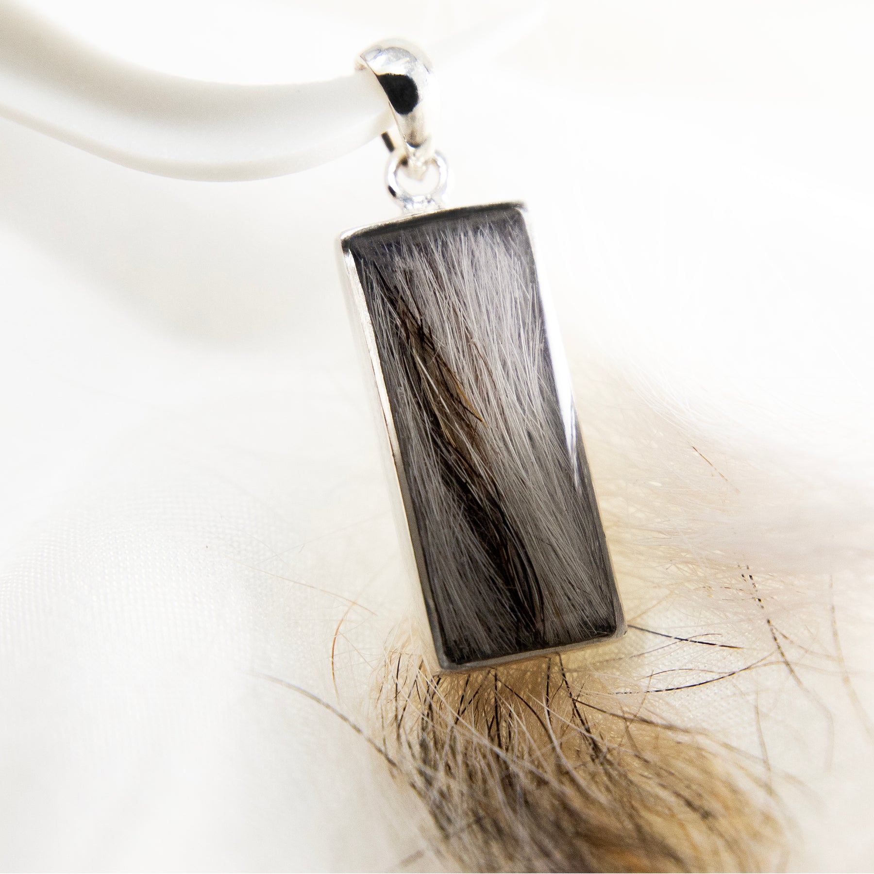 Pet Hair Pendant Necklace, Sterling Silver main product photo