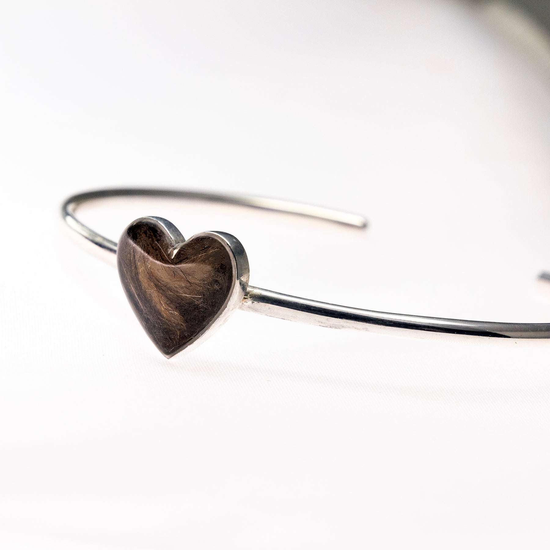 Pet Hair Heart Bangle, Sterling Silver handmade jewellery detail