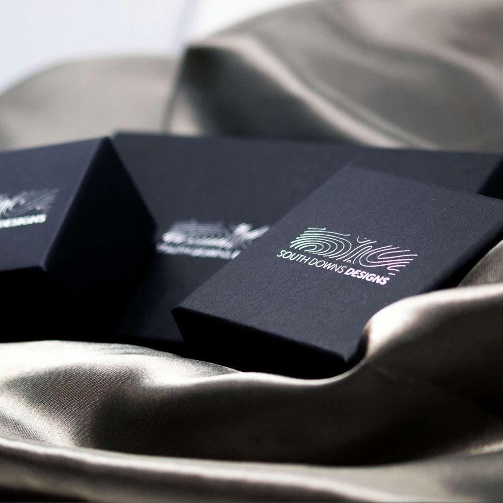 Feather Cremation Ashes Adjustable Memorial Ring - Fur & Forever