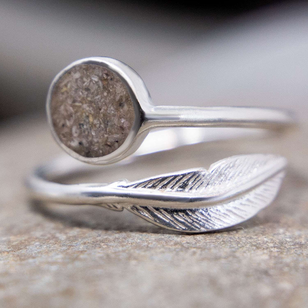 Feather Cremation Ashes Adjustable Memorial Ring - Fur & Forever