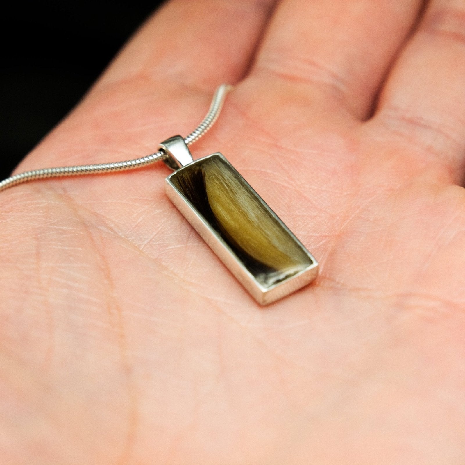 Pet Hair Pendant Necklace, Sterling Silver handmade jewellery detail