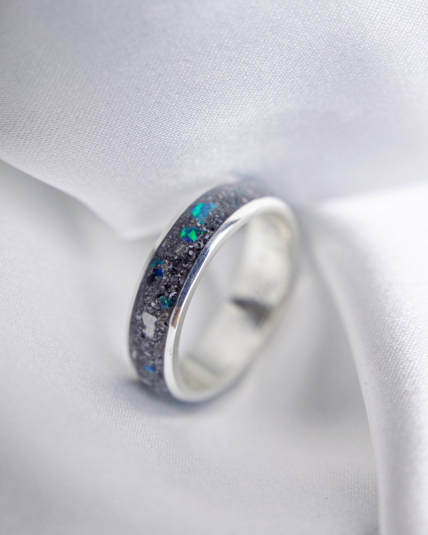 Jewellery made with ashes